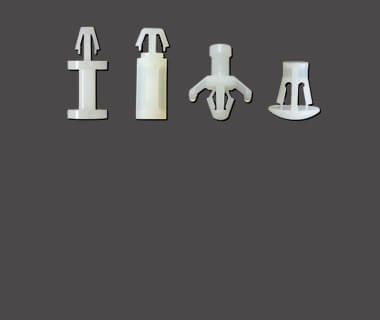 verschiedene-Leiterplattenabstandshalter-einseitig-Rastmontage-Durchsteckmontage-einseitig-plan